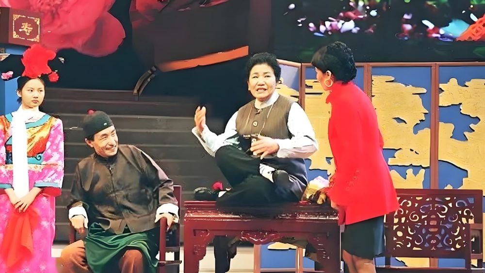  CCTV Spring Festival Gala: Crosstalk and Sketch 