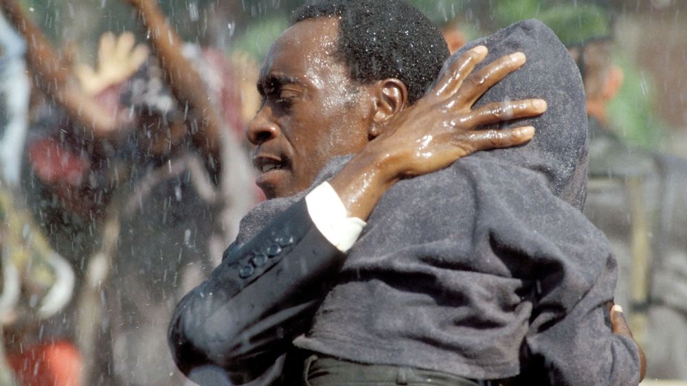  Hotel Rwanda 